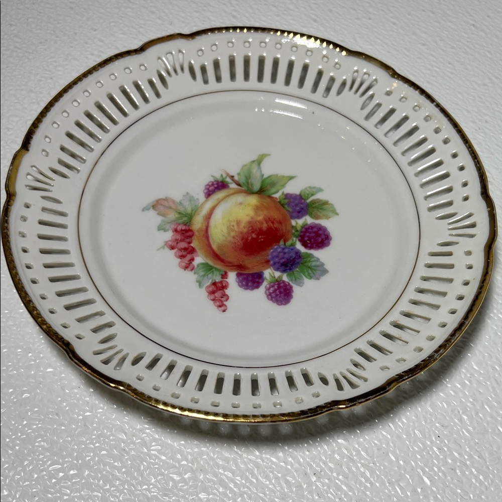 Vintage 50's Schwarzenhammer Germany Porcelain Fruit Reticulated Plate